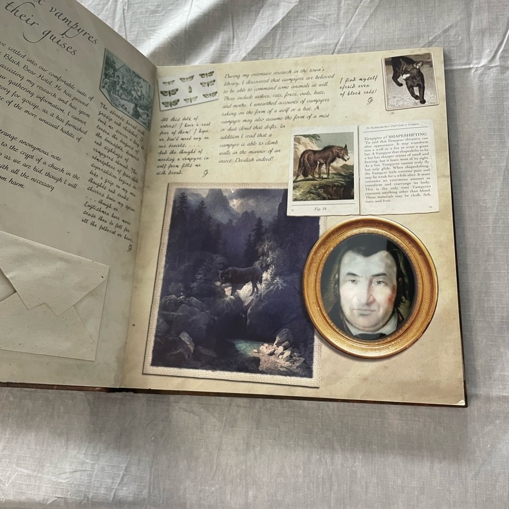 Vampyre: The Terrifying Lost Journal of Dr. Cornelius Van Helsing - Picture 5 of 10